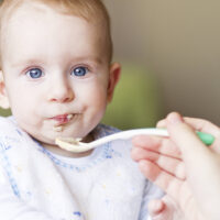 6 Signs Your Baby Is Ready for Solid Foods