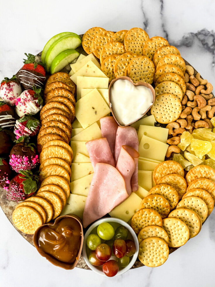 VALENTINE’S DAY CHARCUTERIE BOARD