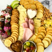 Adult Valentine’s Day Charcuterie Board