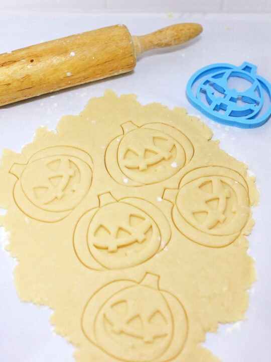 JACK-O-LANTERN COOKIE RECIPE