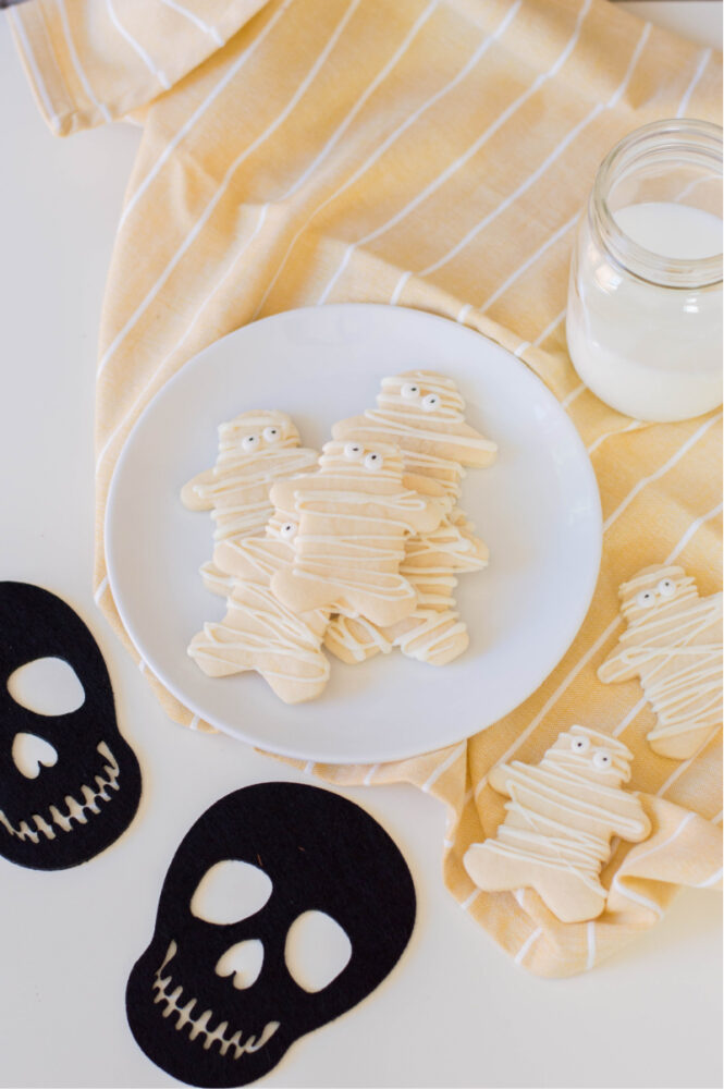 Cookies on a plate