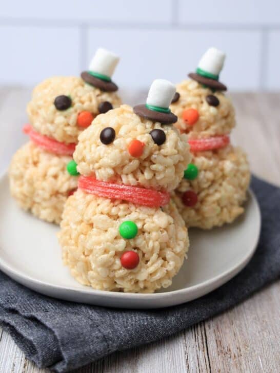 Snowman Rice Krispy Treats