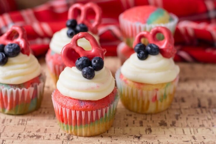 Tie Dye Patriotic Cupcakes