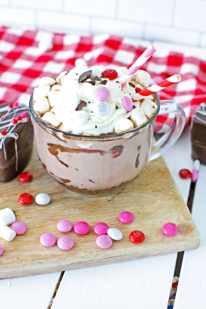 Valentine’s Day Hot Chocolate Bombs