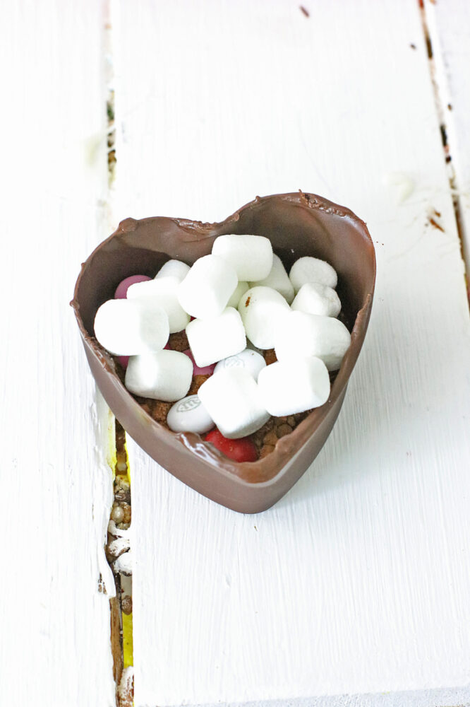 Valentine’s Day Hot Chocolate Bombs