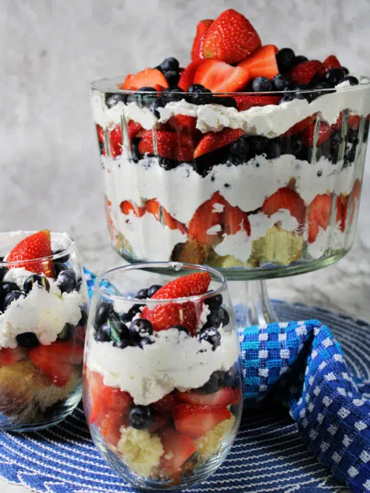 trifle in jars