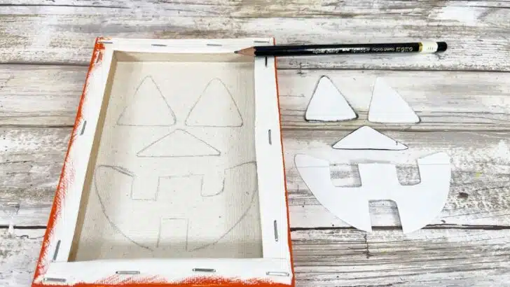 Dollar Store Canvas Jack-O-Lantern Craft 