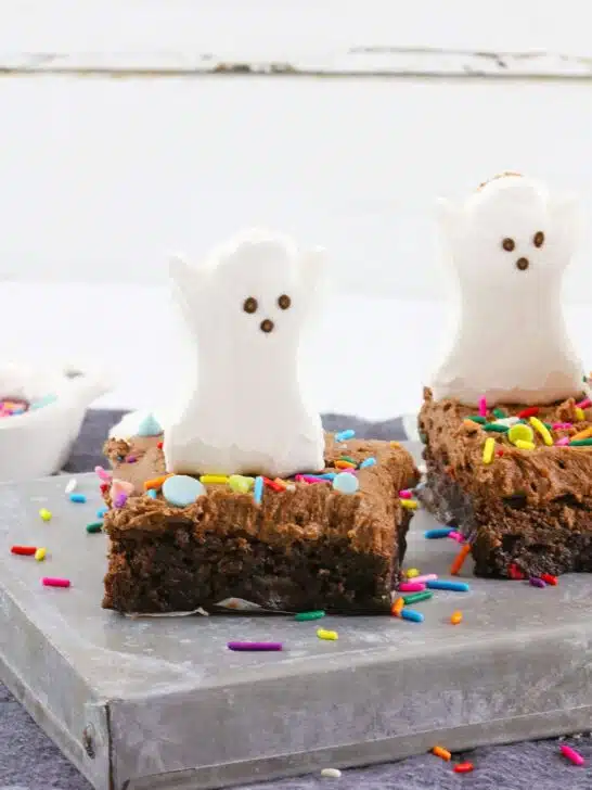 Easy Air Fryer Ghost Peeps Brownies