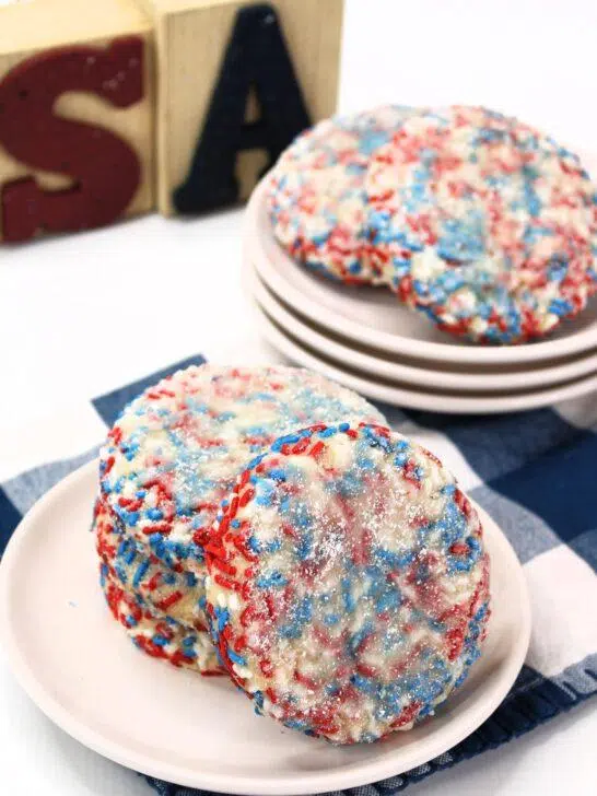 Finished Patriotic Butter Cookies with sprinkles