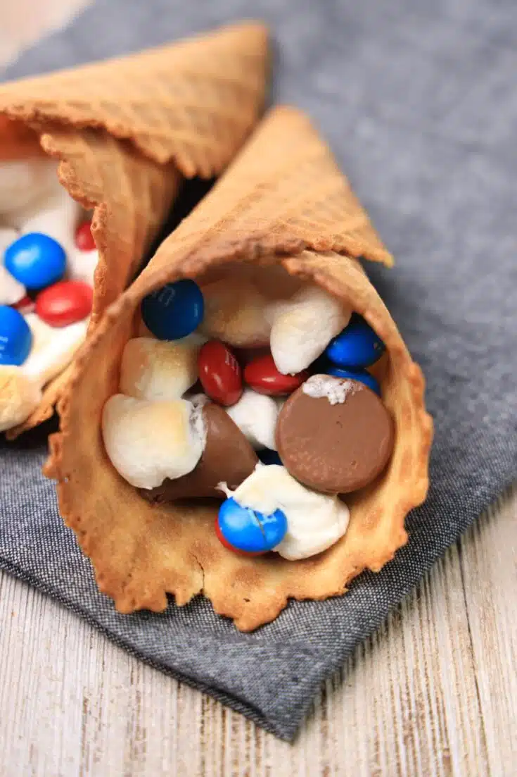 How to Make 4th of July Campfire Cones in 3 Easy Steps