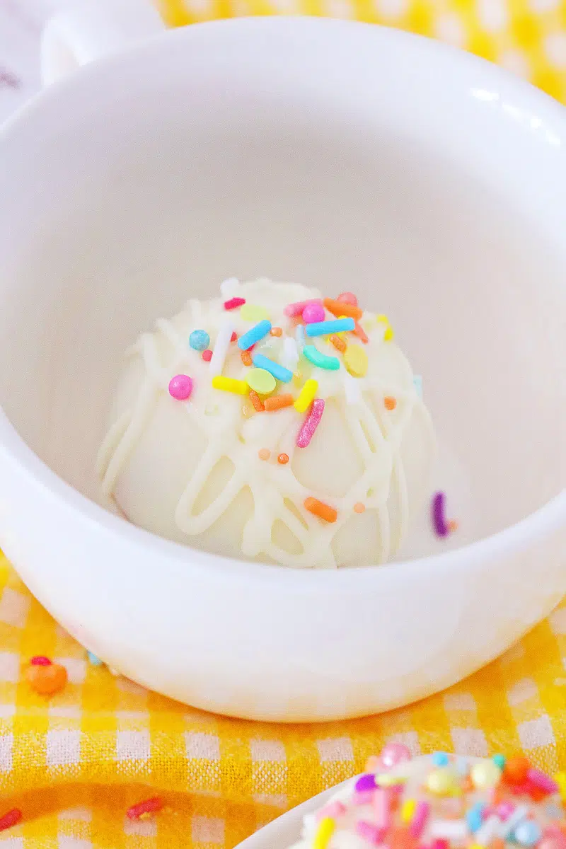 hot cocoa bomb in a cup 