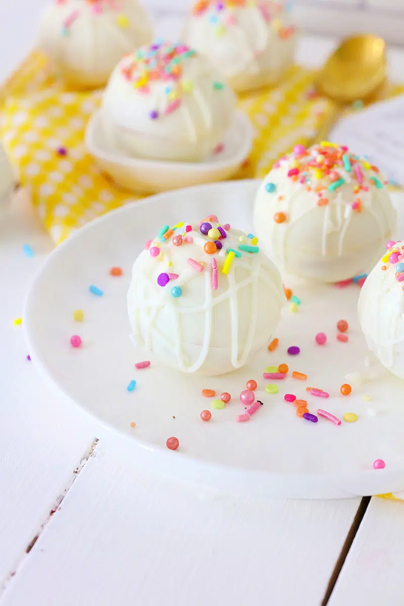 hot cocoa bombs