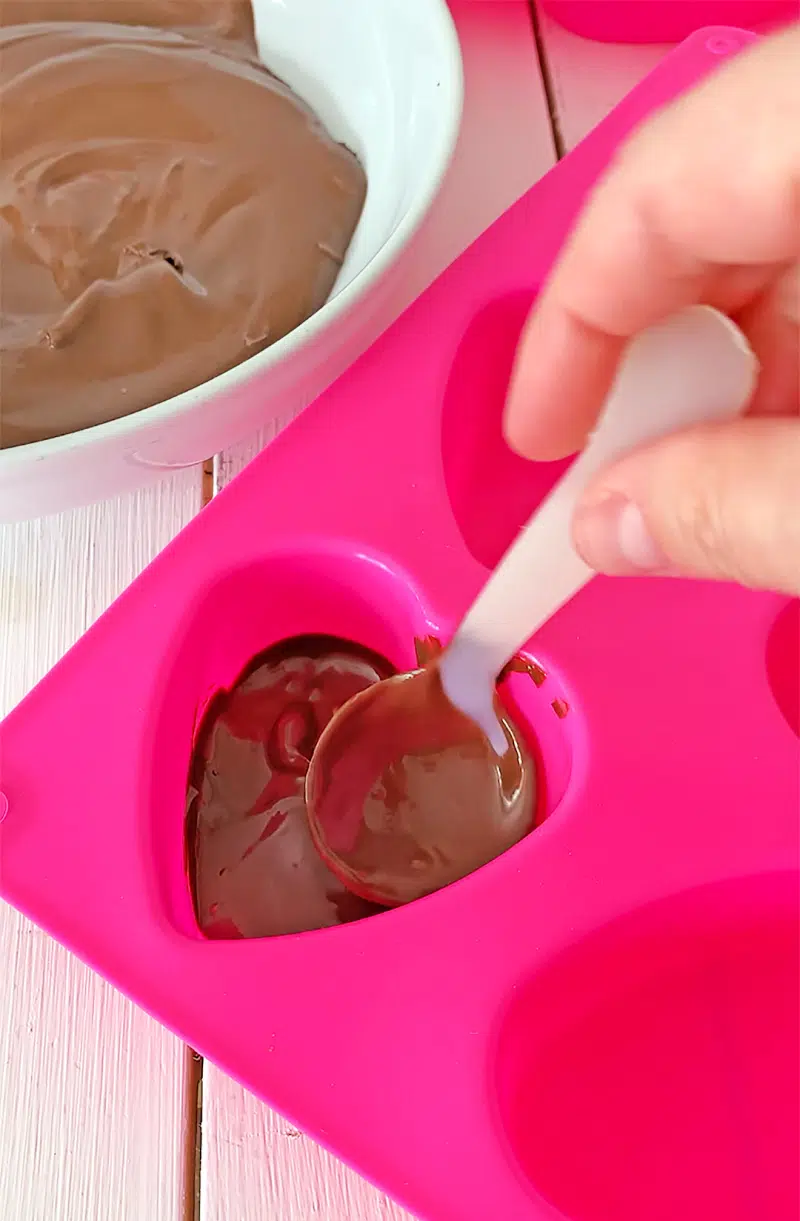 Valentine’s Day Hot Chocolate Bombs