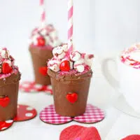 Valentine’s Day Hot Cocoa Bomb Cups