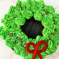 Wreath Pull Apart Cupcakes